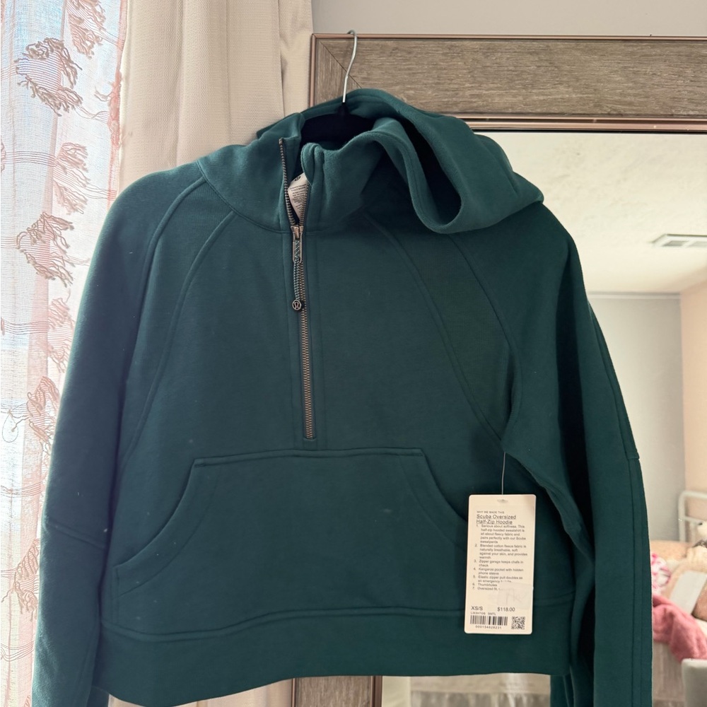 lululemon athletica Forest Green Half-Zip Hoodie NEW WITHOUT TAGS.